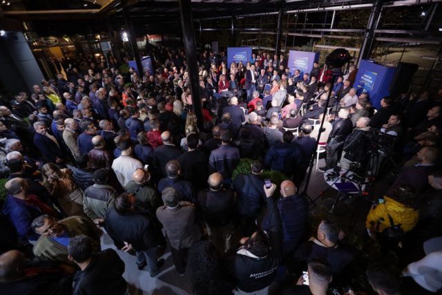 1421FB14-69EF-4338-800B-FBA57993103C