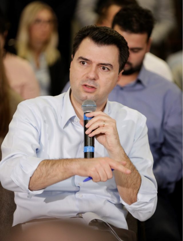 5D46F4AD-40C9-4F96-B212-1746041133E9