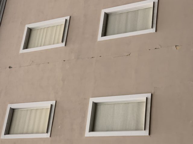 9FDE8203-74A1-4E40-8069-9AA2AEDE2D54