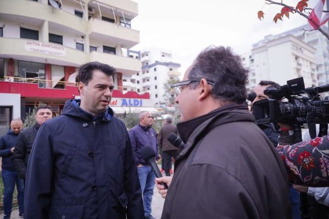 B2B06714-F4C3-492F-8C7B-2B4585293D3D