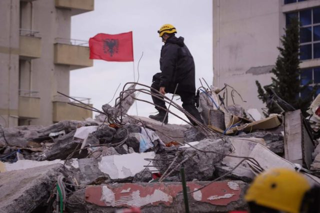 D8F68CF4-4187-47E2-A7F1-934C3ED7A3FB