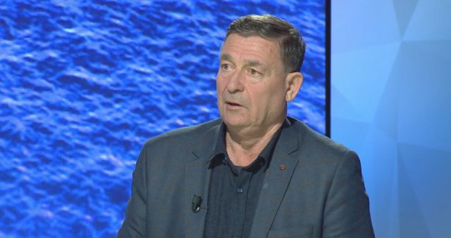 997CDEBA-C9D4-4650-9E57-3101E5A3F8EA