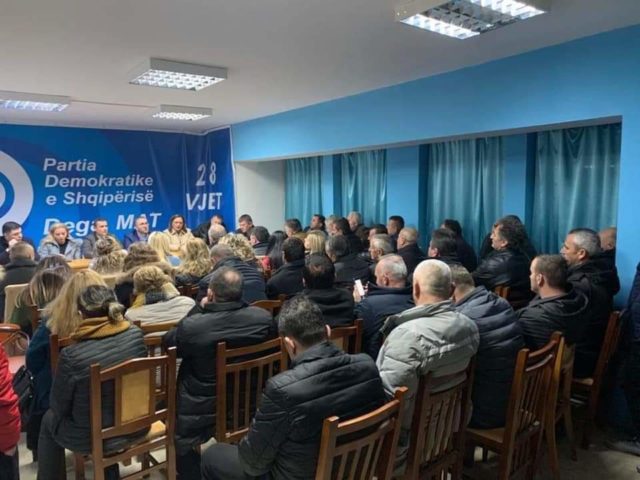 35BDD8DB-0FA2-4729-B9EB-C87AF7A91F86