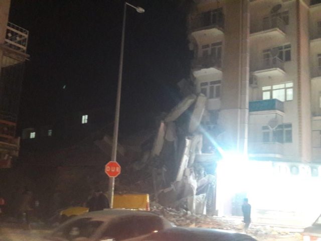 96E64D69-A489-4C23-A024-857445A65C1A