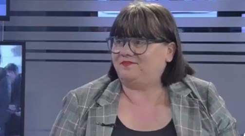 CE5FBEC2-8F3C-463B-8E48-3D2B7BA4FD57