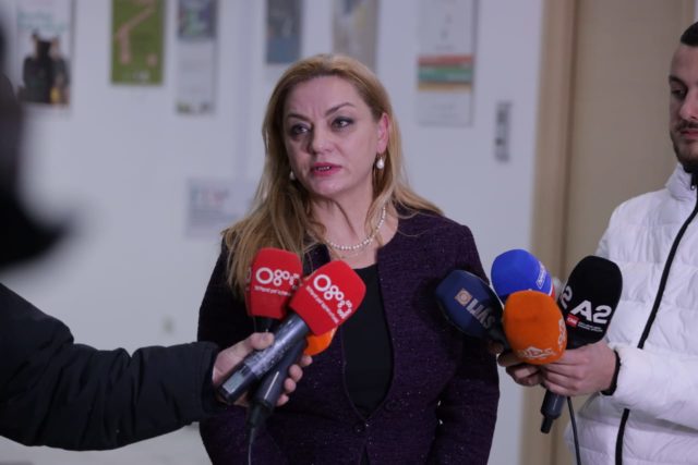 E7EB956A-B820-44C5-AB03-DB64344D7B0F