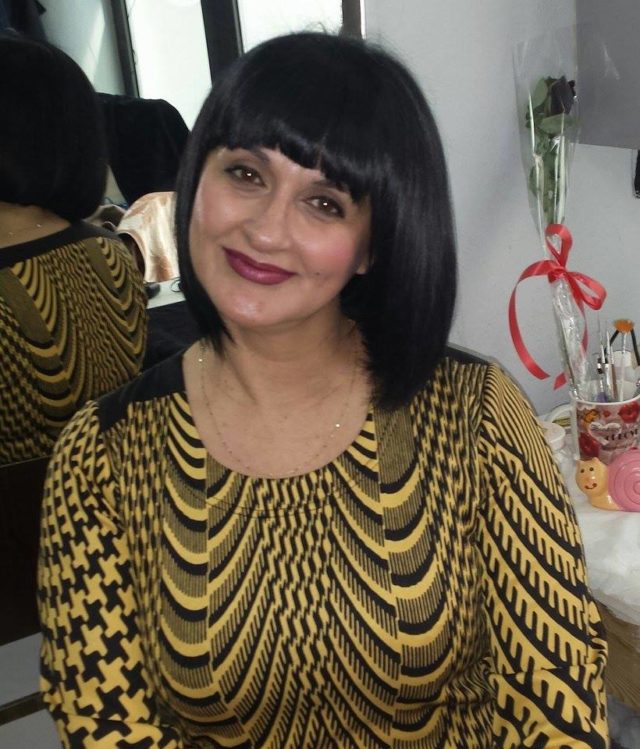 EB857C96-BC50-4A20-B8C8-C1517B540122