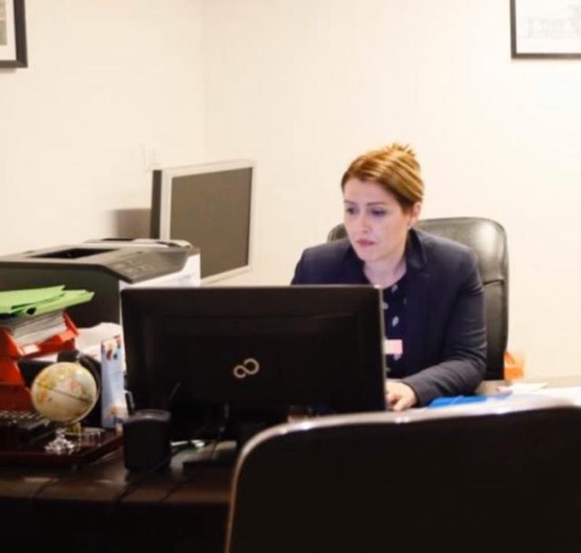 7E01B0F5-C222-41F7-91C5-8CE857211BC9