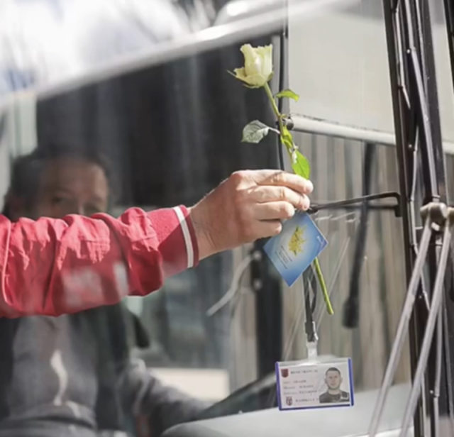 93D964D2-8904-4D91-B821-EA4FAD87B011