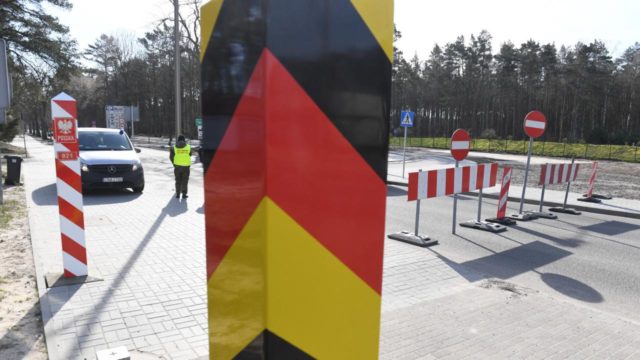 AE15981A-7AF2-4B4E-A5D4-C6007BE4CB97