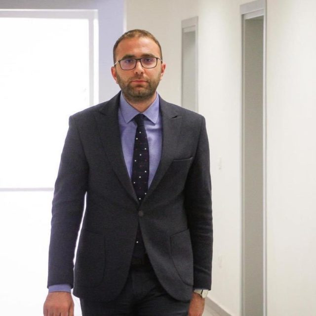 2C3D0731-00EB-4210-A2C9-E42350B64A6F