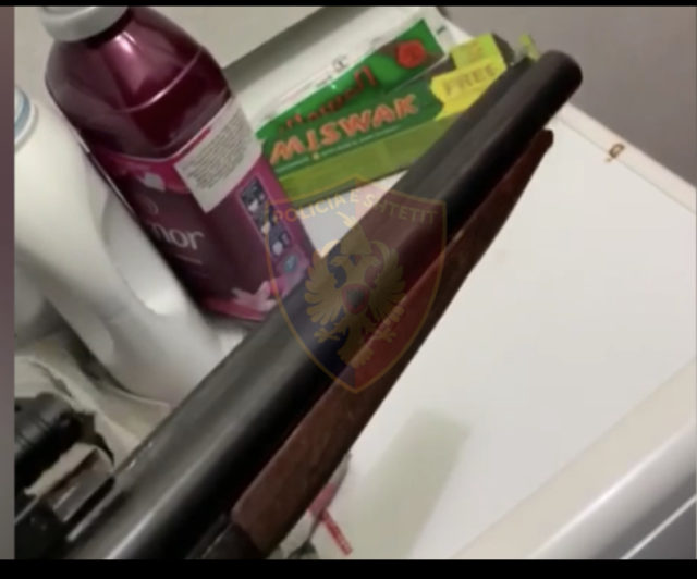 D275295D-1D1C-4AA3-B2C1-0A0D18AA040C