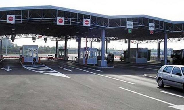 C5D735ED-5E27-4BF1-894D-E8EDF47D42BF