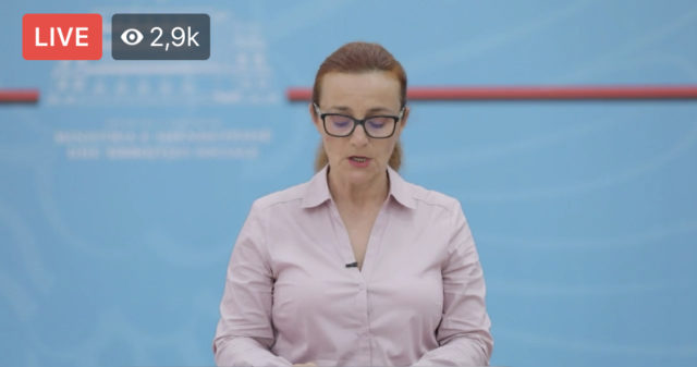 0017C231-C5F1-4CB4-930F-15C26D9D5874