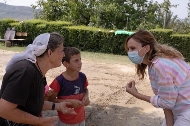 6A77AF51-21AD-40DB-B343-9CF22E50F12F