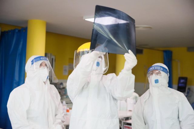 7B27E126-5B48-42BC-9606-8507AE58367E