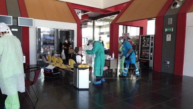 25D02472-DFC9-494C-89EB-B7AE85D851AB