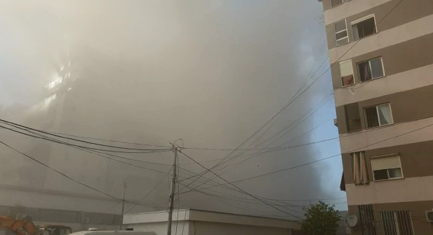 4BCD9FB2-2730-4B83-BB8E-6A52375D939E