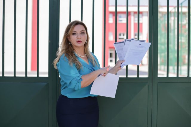 7ED0AC31-8B3E-43F4-B9E3-62875F3B105A