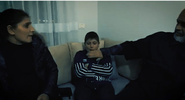 A0AD6DA7-6C0C-4846-9B98-C06F87AEFCB5