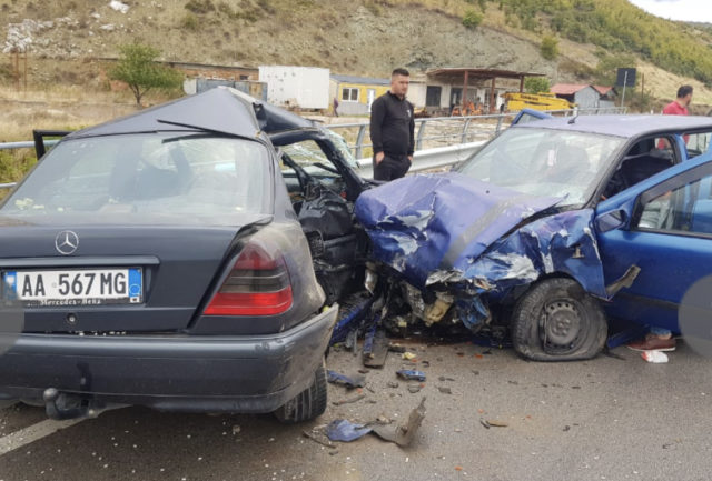 28FDBCC9-ECF9-44F8-97EC-60A0283499E9