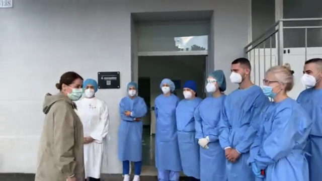 79A2D757-977B-43E8-8E2F-C97BC4C0138E