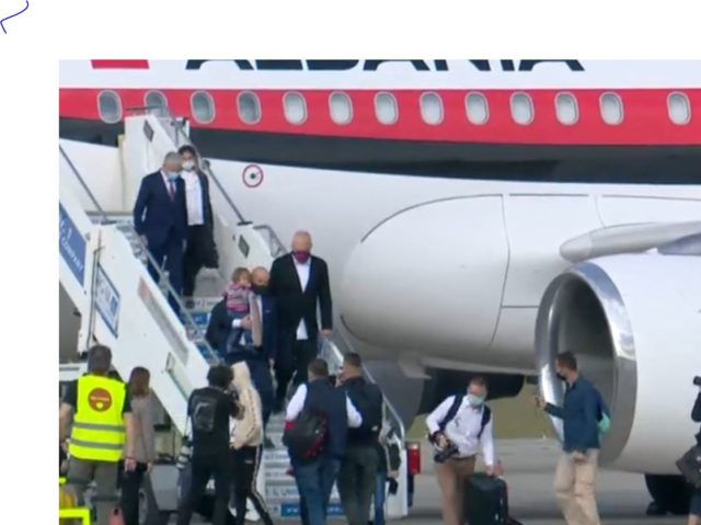 BA60EFBE-A4CD-431A-B63A-388CB756DBA6