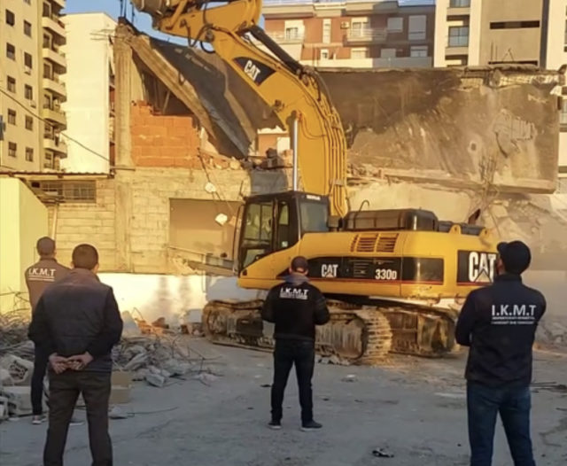 BBD5E092-AF9A-45B0-AC94-D40AD08602D6