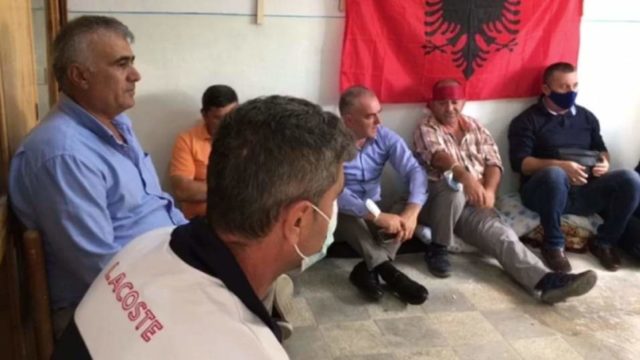 E098BFAF-6BB3-43AE-ABCC-CE5C9BDC8BED