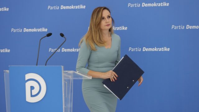 FDDCF011-45D6-47A0-B5E2-0187A7F5F0B7