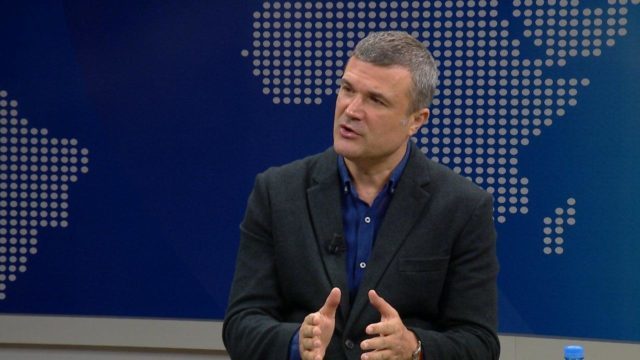 da1b92a6-064b-48ba-952d-595cd3fe5026-640x360