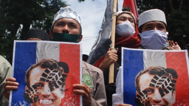 Al Kaeda: Kemi të drejtë të vrasim këdo që fyen Profetin Muhamed