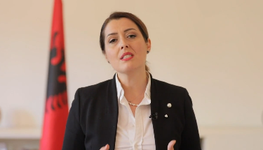 B39D0FFC-C538-4BB4-AD3B-29CB4D9C918A