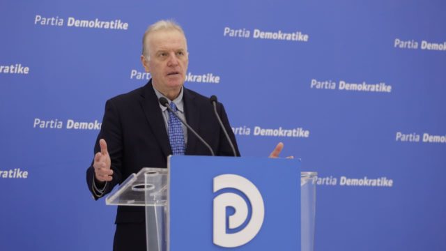 DAD3340D-7A28-4173-B671-8C8D628AE5B2