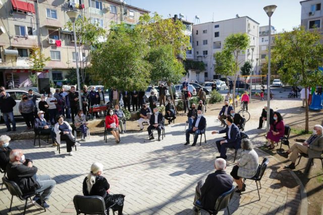 Basha takon pensionistet: Te na ruaje zoti, se qeveria….!