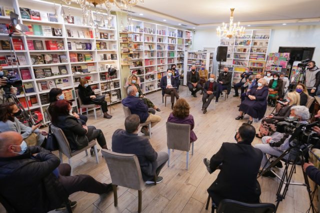 E4FE5F8E-0ACB-475F-8123-CF0BA5601B4D