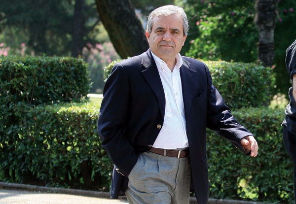 kastriot-islami-pdiu