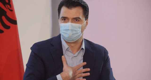 4C298F6C-F703-425E-8C86-EC00239003FF