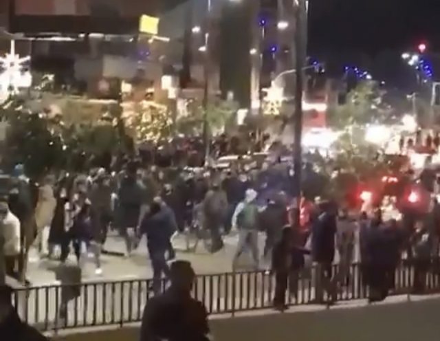 D8F61A8B-91C3-45A6-BF85-780994573FB7