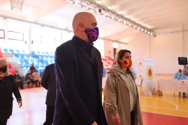 281DF6BD-3994-413B-B913-77B88A4B770E