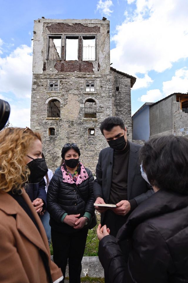 50EF1783-917F-415B-8D6D-A7311188BE7D