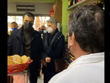 53D58AB2-1D09-4565-B0C6-55EC565AE7B7