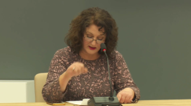 61609957-5D2C-4574-BDBD-11A13A953C14