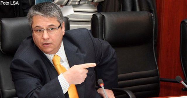 B5582E66-75C3-47D3-80A9-4A63A6C7E09B