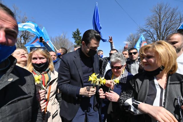 CCF1ABD3-98FD-4559-933A-1FCCD56D0D09