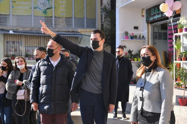 D83FC60A-59E2-4A5D-91A0-AC6F997E394C