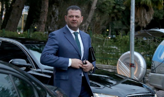 ECDE1861-7B33-451E-8E08-BDC42149977F