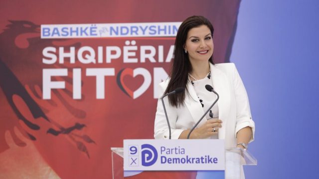 06794395-B3E3-4491-9CEB-B66CEF2979A0