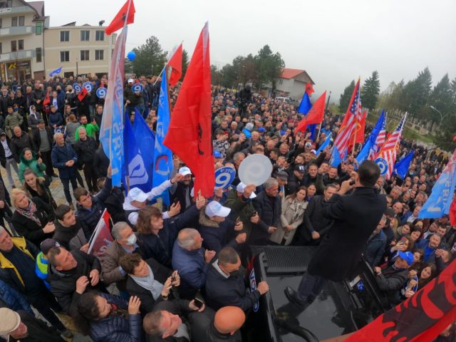 1DE63D00-21EC-4B73-9DB0-C9A607AA2323