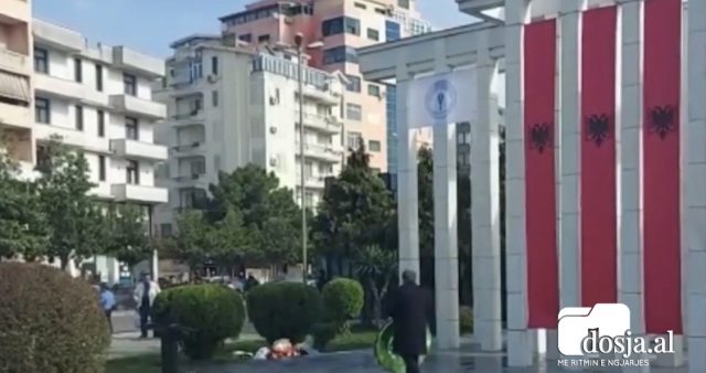 25652DFA-44BA-44FE-B038-D1169F8D226E